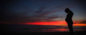 pregnant beach sunset mother 51386 300x123 - Question: is your charcoal toothpaste safe for pregnancy? (And DIY recipe)